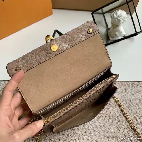 Cheap LOUIS CHAIN VAVIN VUITTON WALLET 0501